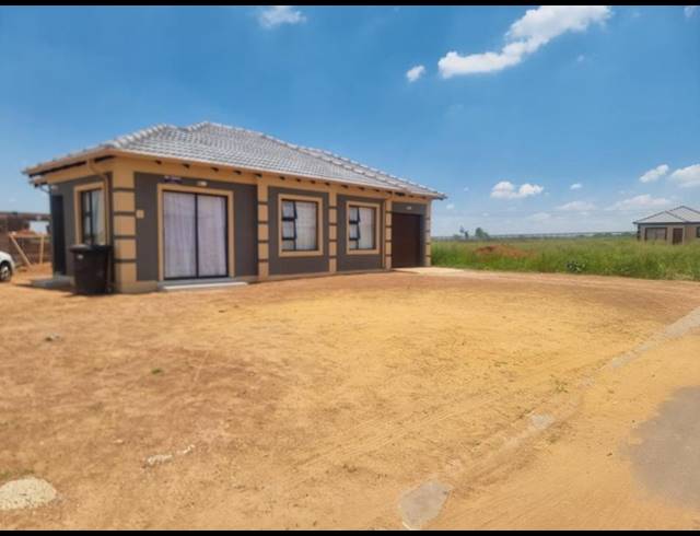 3 BEDROOM HOUSE FOR SALE IN KLERKSOORD